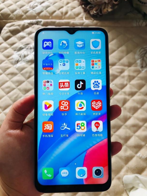 最新手機電池的秘密與溫馨故事揭秘