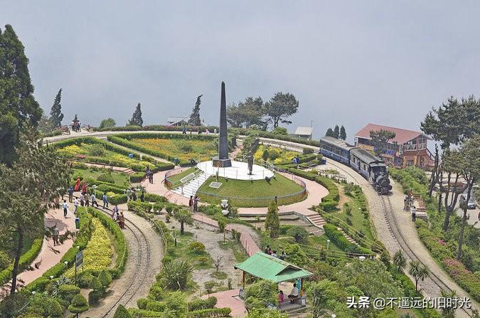 迷你世界最新版刷鐵軌，自然美景探險之旅啟動！